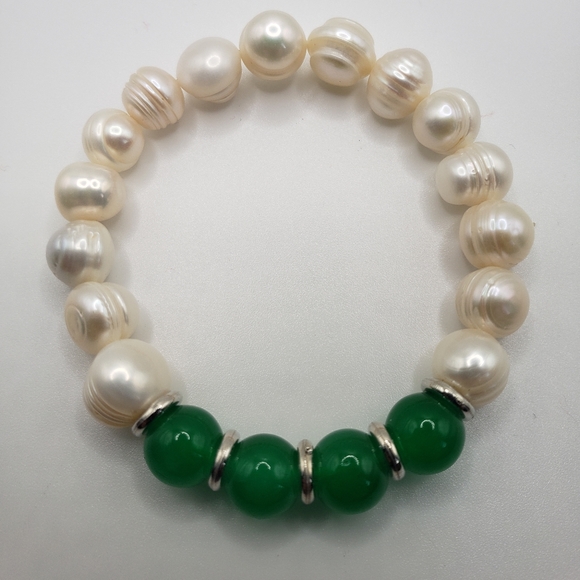 Pearl & Jade bracelet - Picture 2 of 2